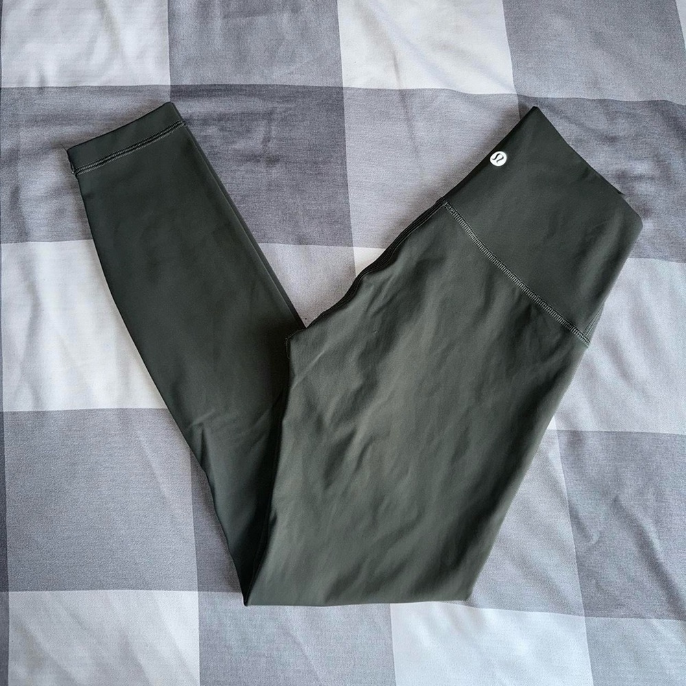 Lululemon Wunder Under Leggings